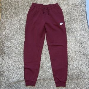 Nike Joggers